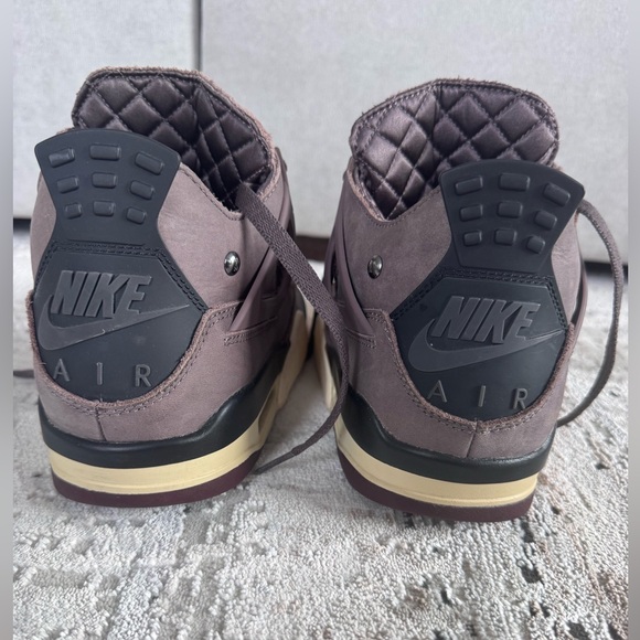 Jordan 4 Retro SP A Ma Maniére Violet Ore Size Men’s 9 - Picture 2 of 11